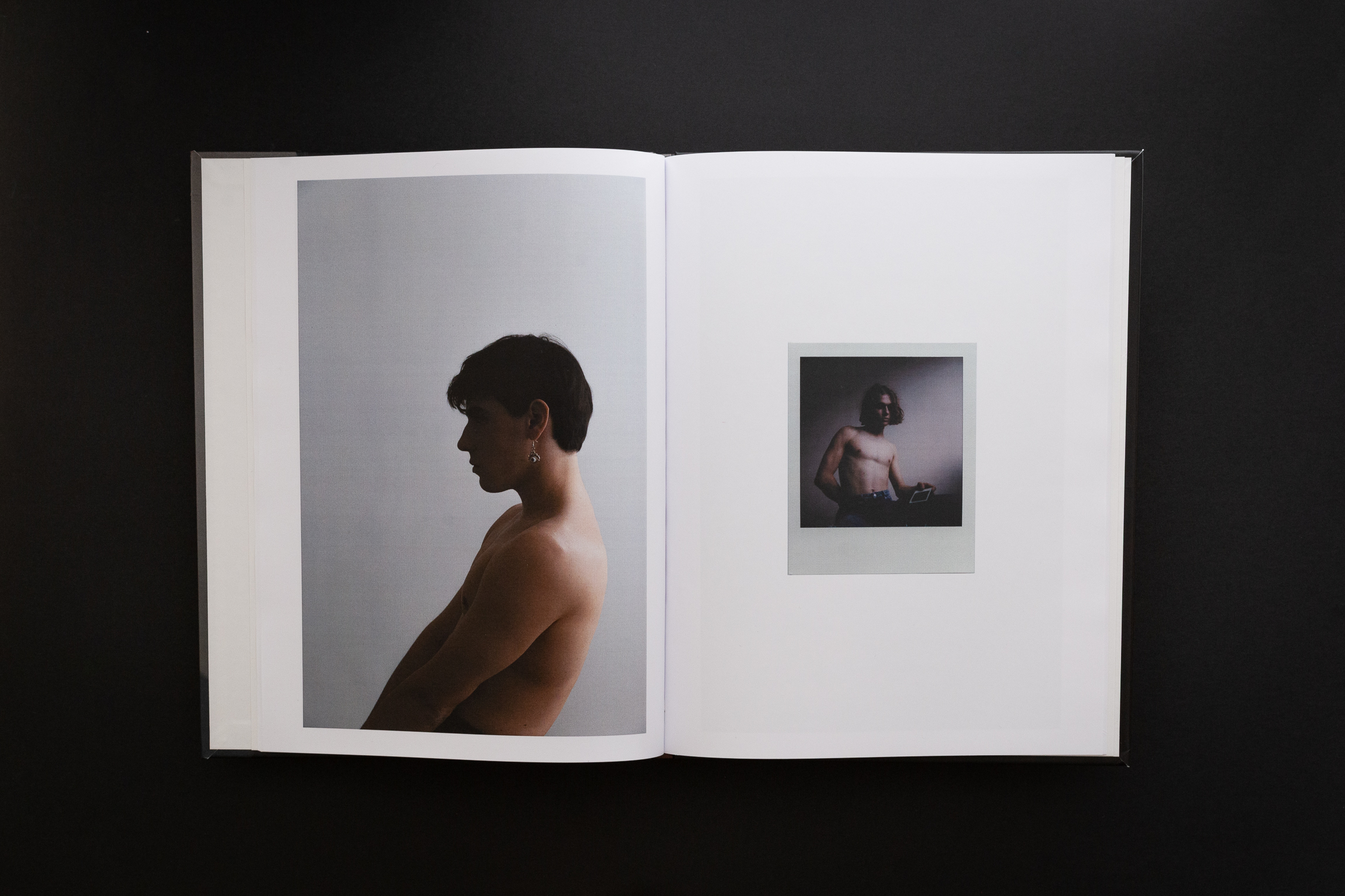 Livre Funambules Série de portraits photographiques créée par Camille Graule Camille Graule