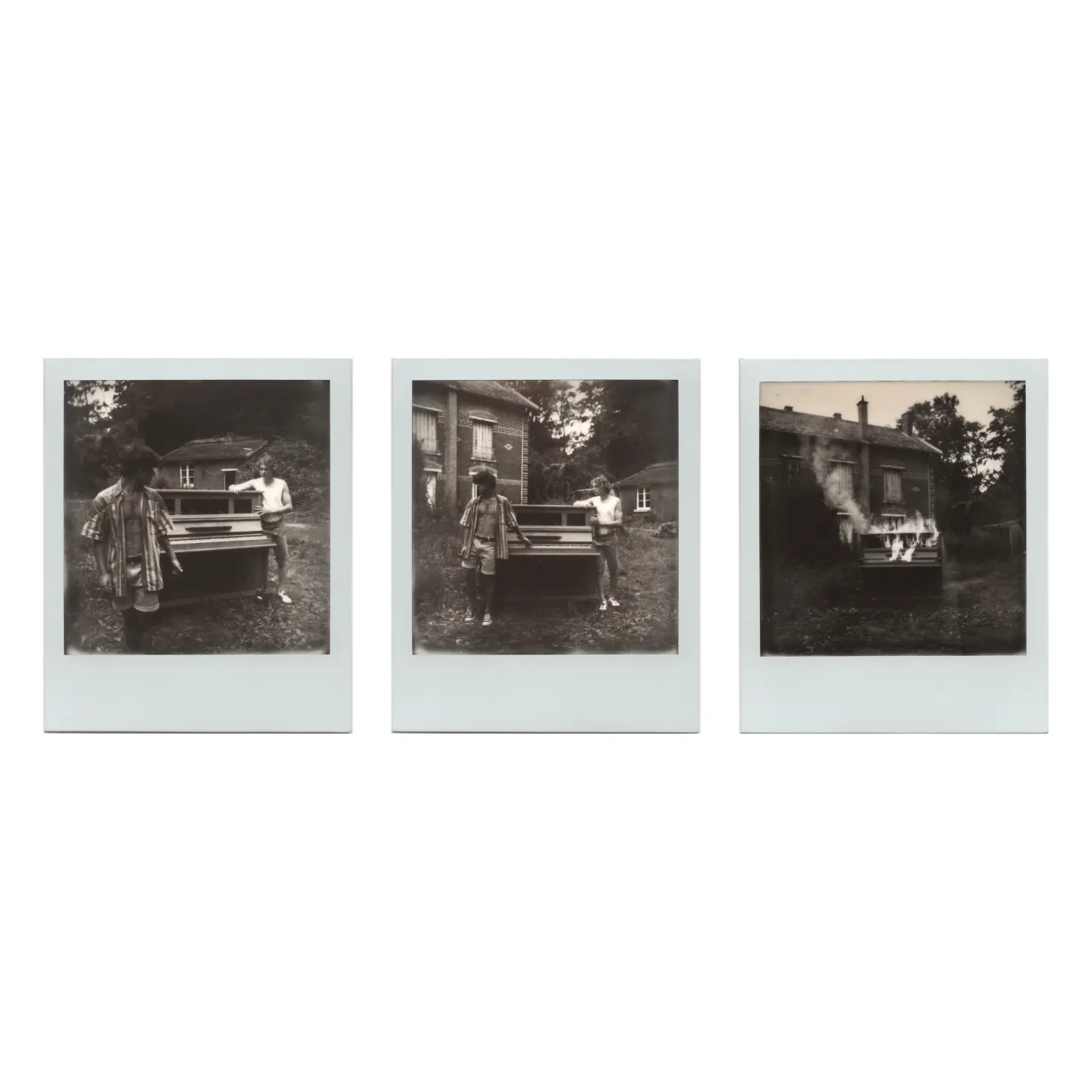Trois Polaroids du tournage de La Poutre dans la Prunelle.